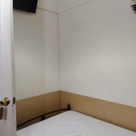 San Remo Hostel Atina