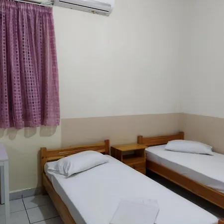San Remo Hostel